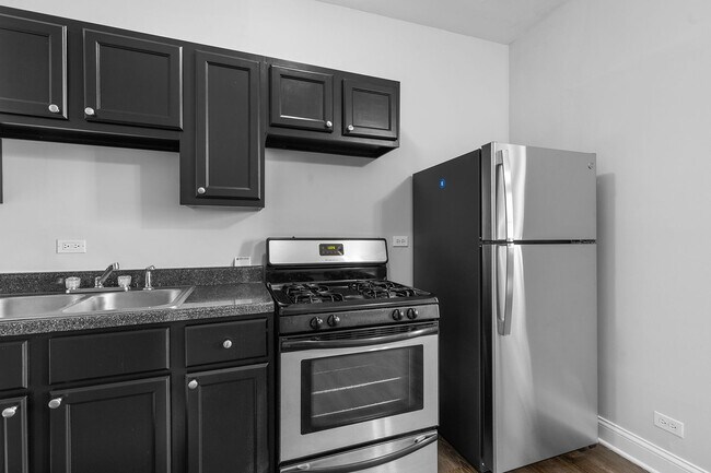 Foto del edificio - 5847 N Kenmore Ave