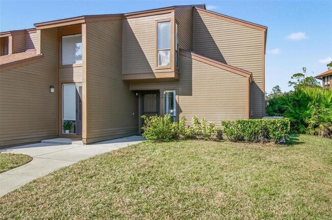 Building Photo - 41 Hembury Ln