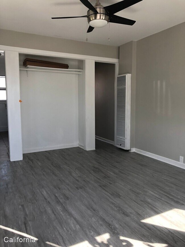 Building Photo - 1403 Innes Pl