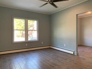 Building Photo - 420 Emmet St