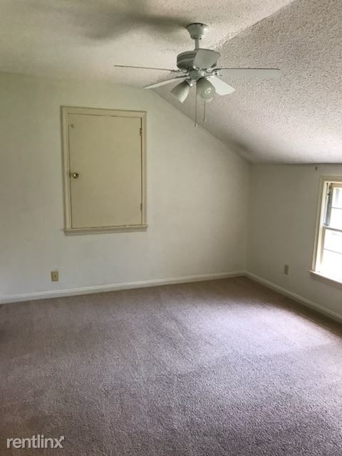 Building Photo - 3 br, 2 bath House - 1812 SW Pembroke Ln