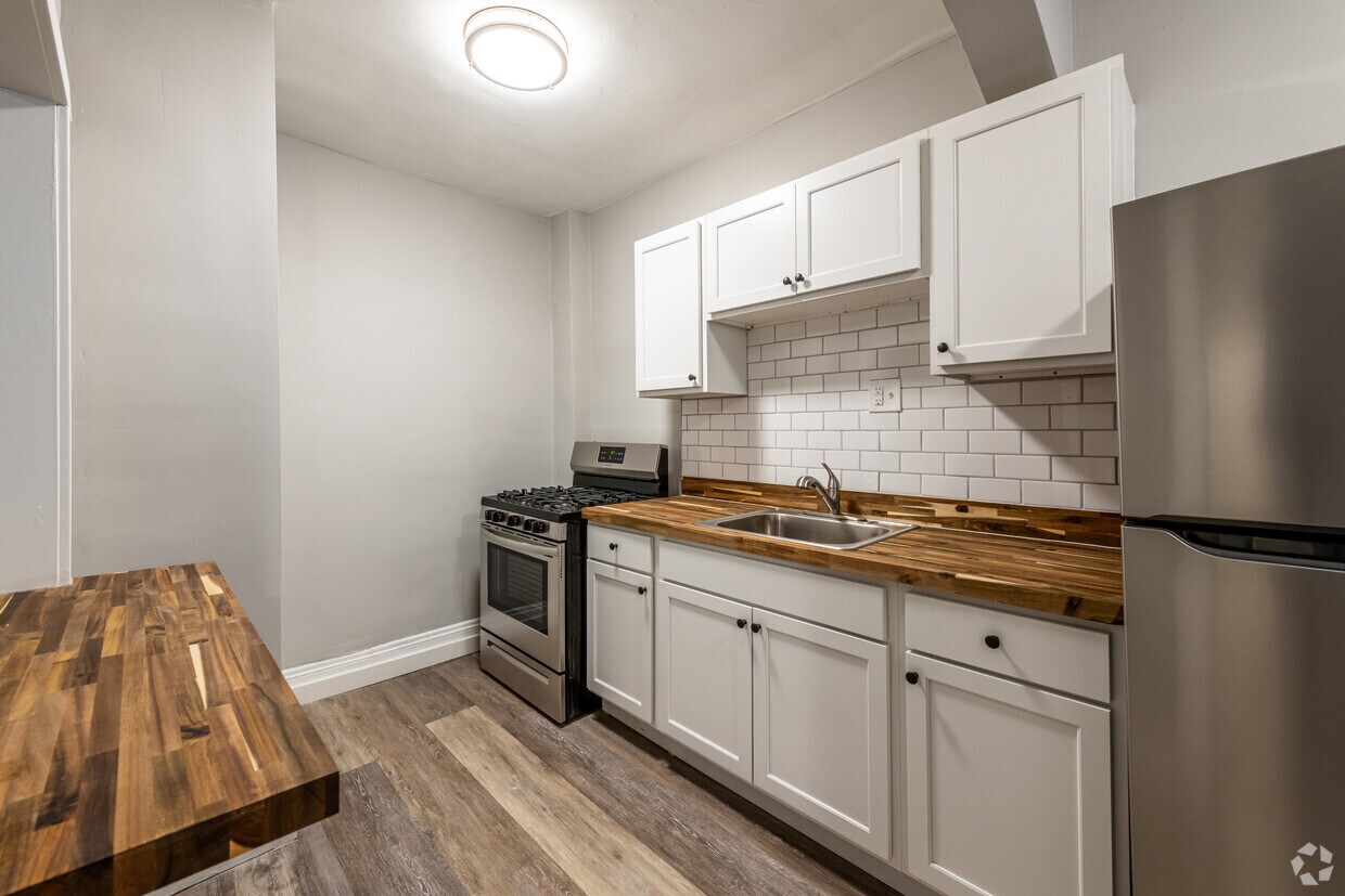 Foto principal - Clifton Lake Apartments