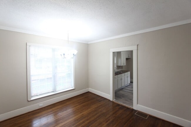 Building Photo - New On The Market and Newly Renovated!! Better Hurry!!