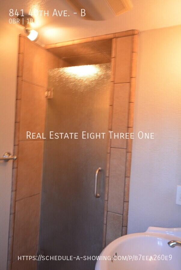 Foto del edificio - 841 40th Ave