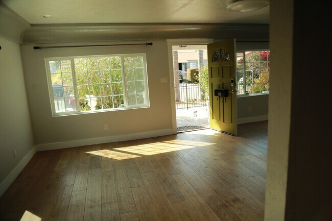 Foto del edificio - 4517 33rd St