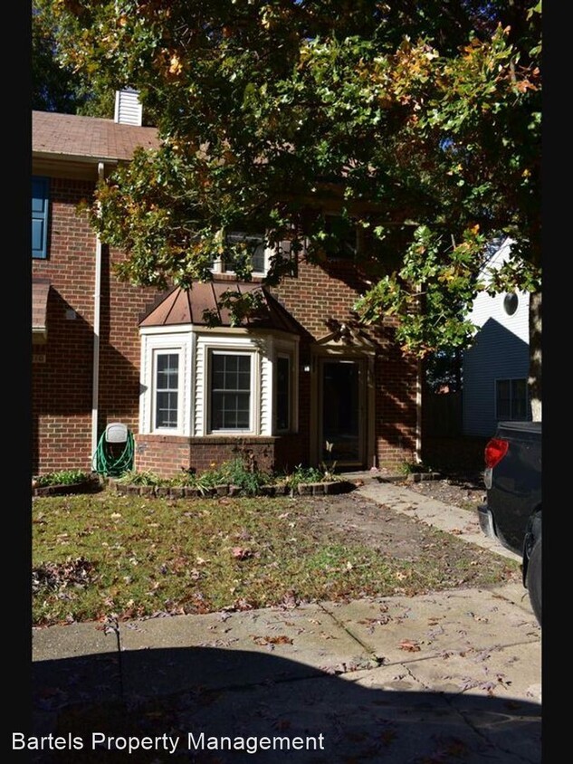 Primary Photo - 3 br, 2.5 bath House - 108 Souverain Landing