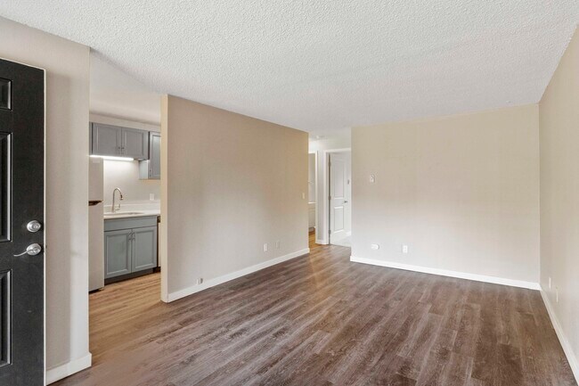 Foto del edificio - Canyon Ridge Apartment
