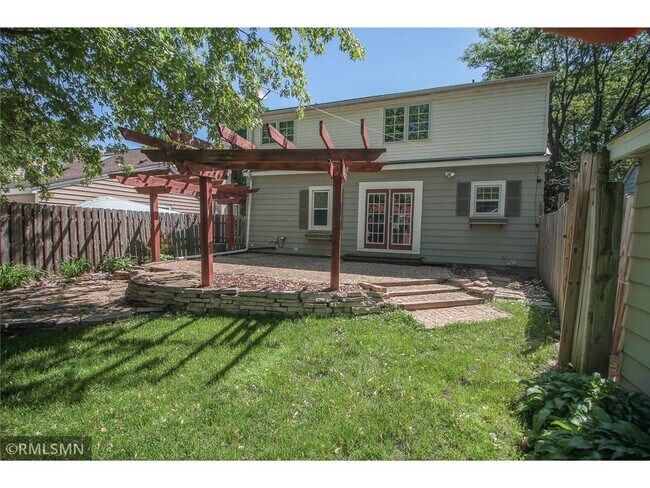 Building Photo - 4124 Xenwood Ave S