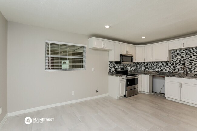 Building Photo - 2721 Ravenall Ave
