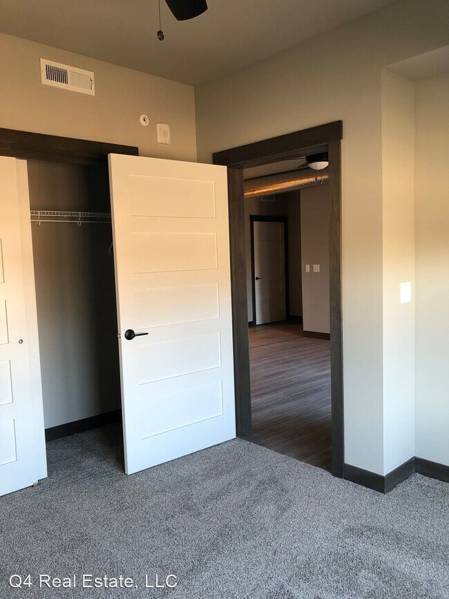 Foto del edificio - 1050 Depot Ln SE