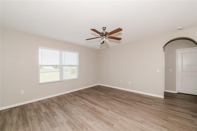 Foto del edificio - 15117 Agave Grove Pl
