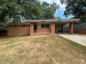 Building Photo - 807 Ridgecrest Dr