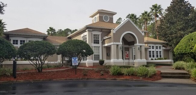 Photo - 10550 Baymeadows Rd Townhome