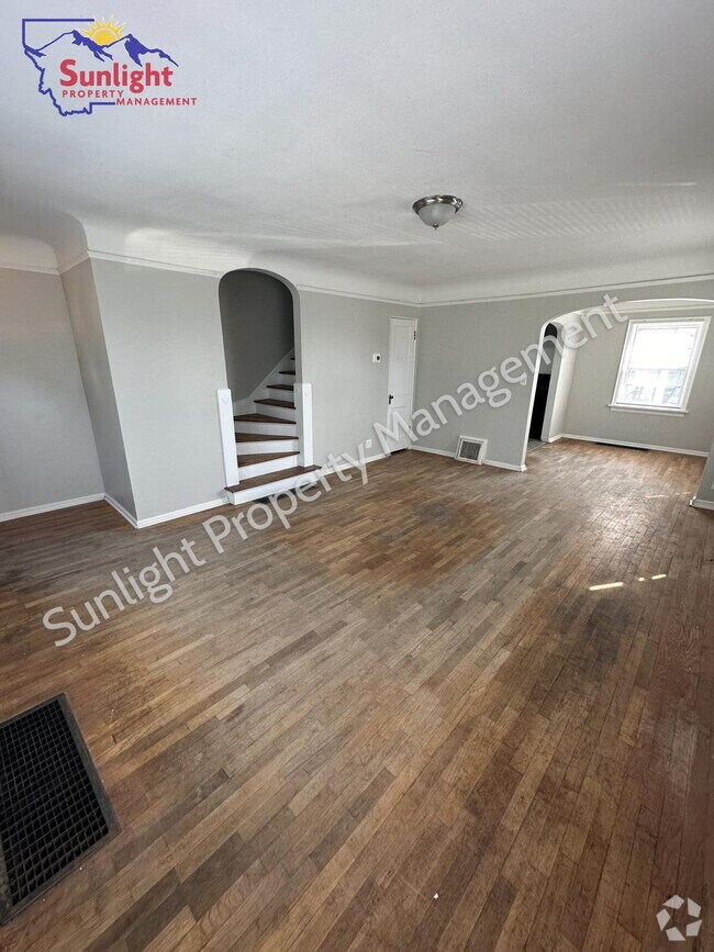 Building Photo - 1201 72nd St W