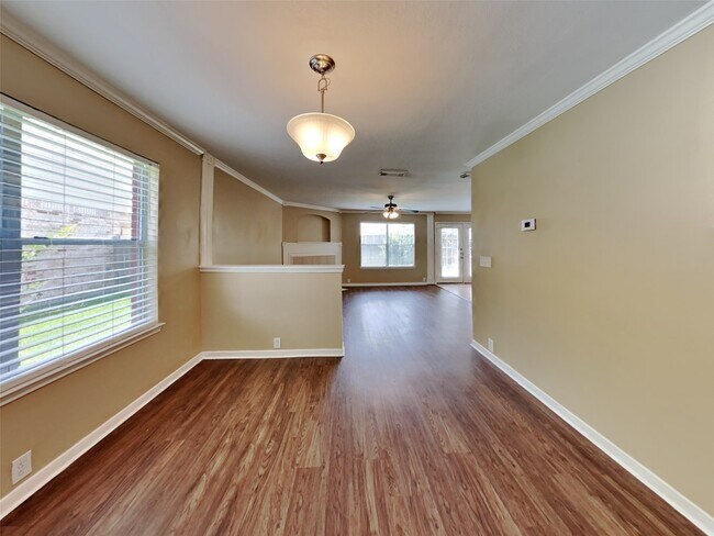 Building Photo - 674 Cypresswood Trce