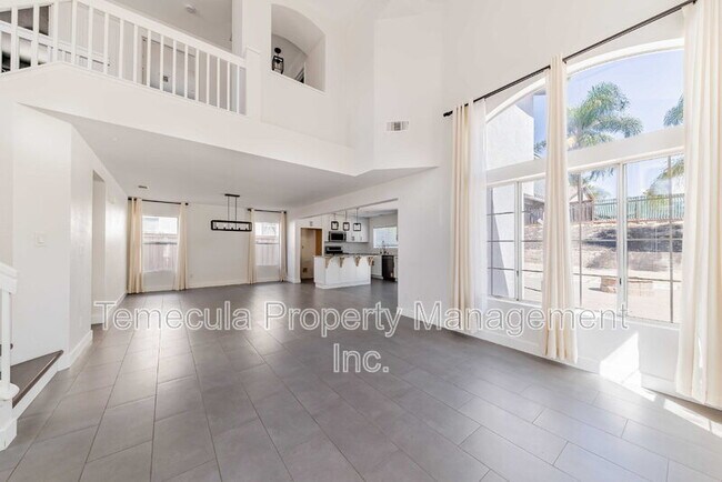 Building Photo - 31710 Corte Cardenas
