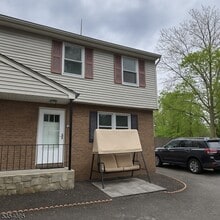 Building Photo - 18 Talmage Ave