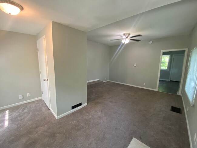 Foto del edificio - 2 bed house in Davenport