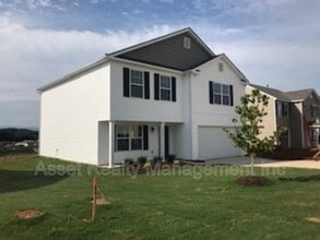 Building Photo - 2545 Cottonwood Dr