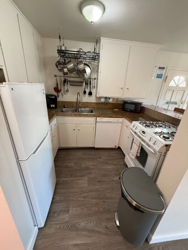 Foto del edificio - 822 Island Ct