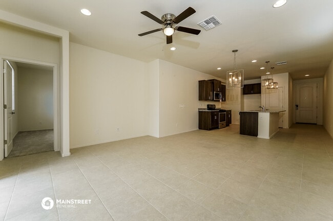 Building Photo - 10707 W Dickerson Dr
