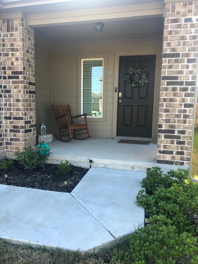 Foto del edificio - 14926 Talus Rd