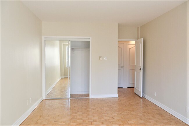 Photo du bâtiment - 4555 Av. Bonavista