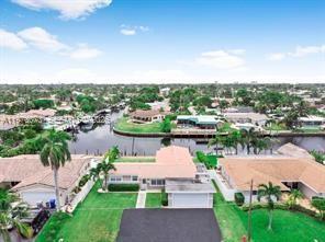 Foto del edificio - 949 SE 10th Ct