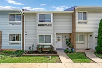 Building Photo - 7520 Clemson Ct