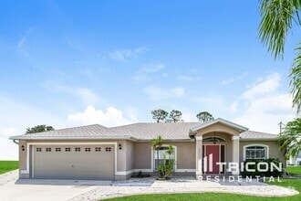 Building Photo - 4842 Oakley Rd