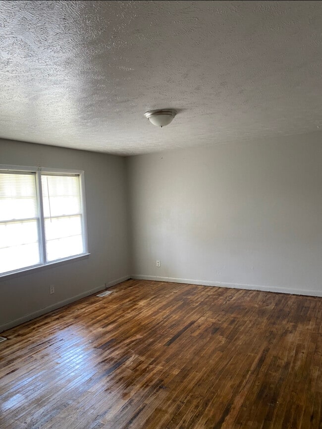 Building Photo - 6188 Timberland Dr