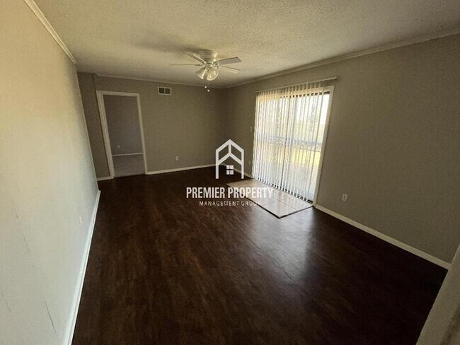 Building Photo - 4190 Arrowood Ave