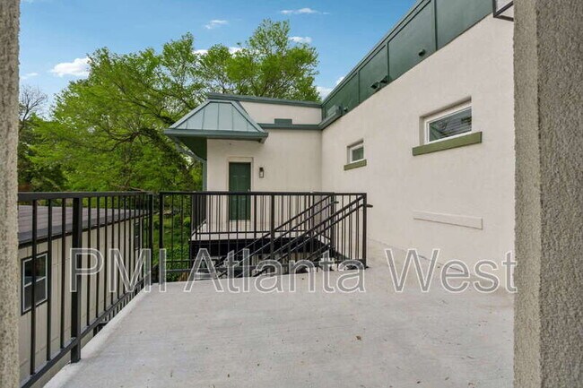 Foto del edificio - 750 Cascade Pl SW
