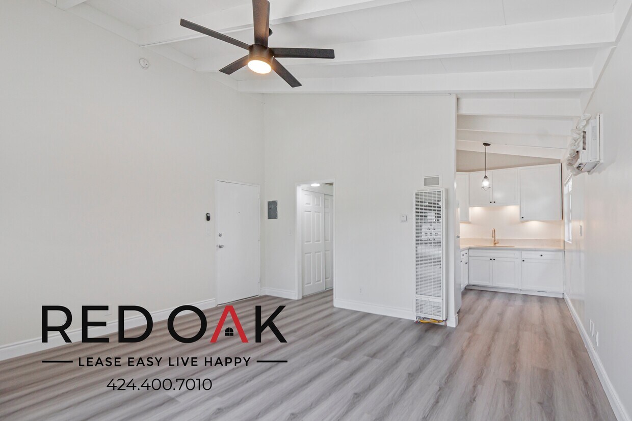 Foto principal - 927 Beacon Ave