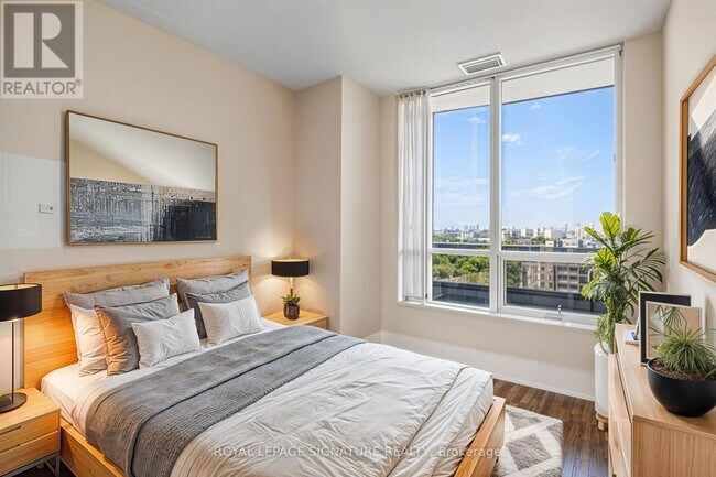 Building Photo - 105 Harrison Garden Blvd