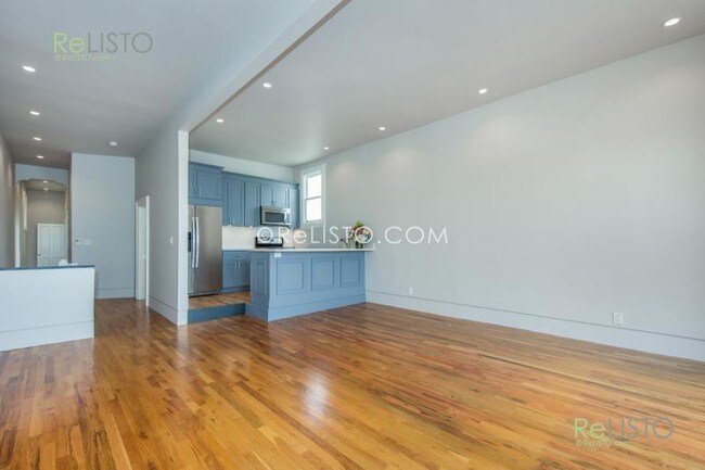 Foto del edificio - 633 Webster St