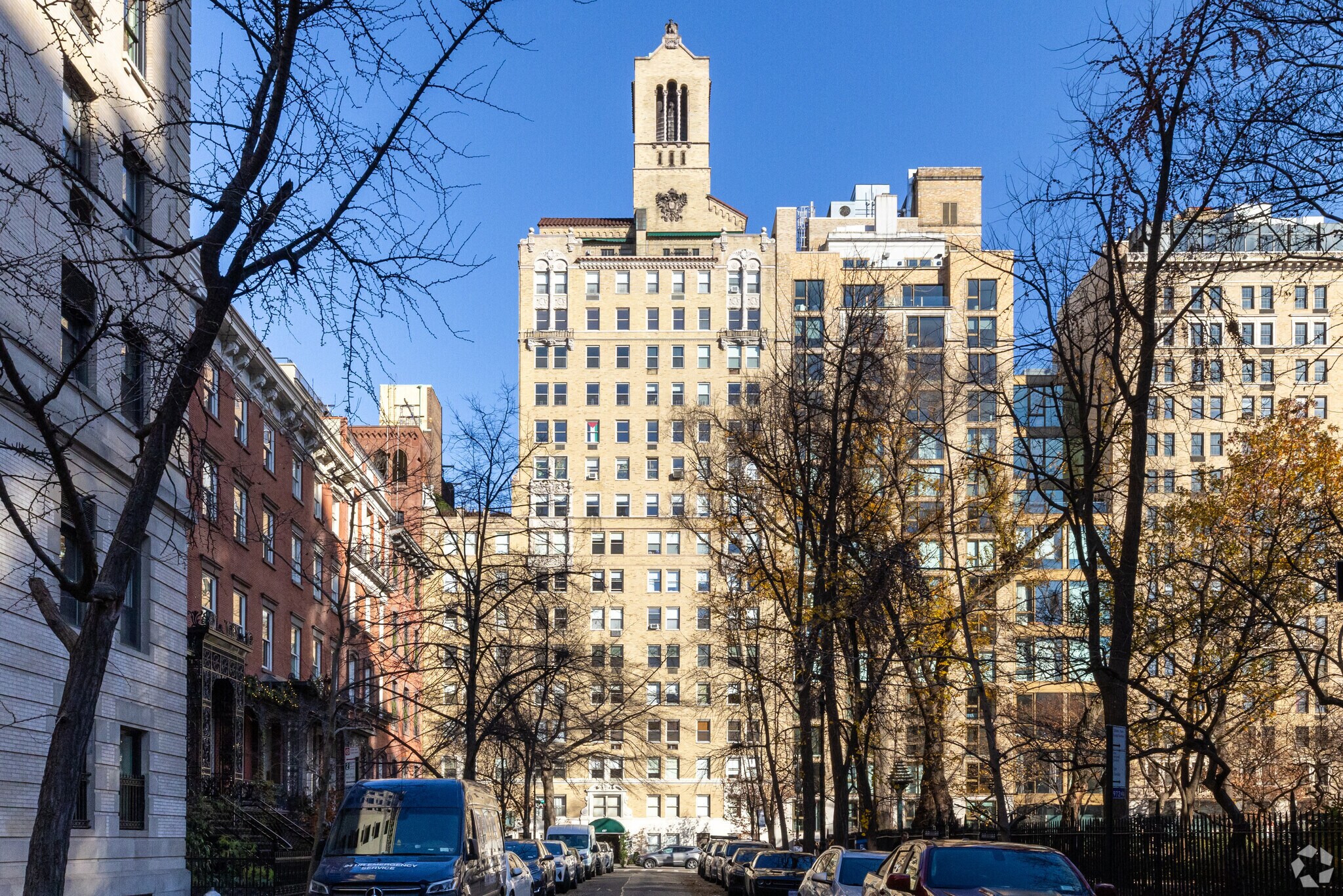 60 Gramercy Park North