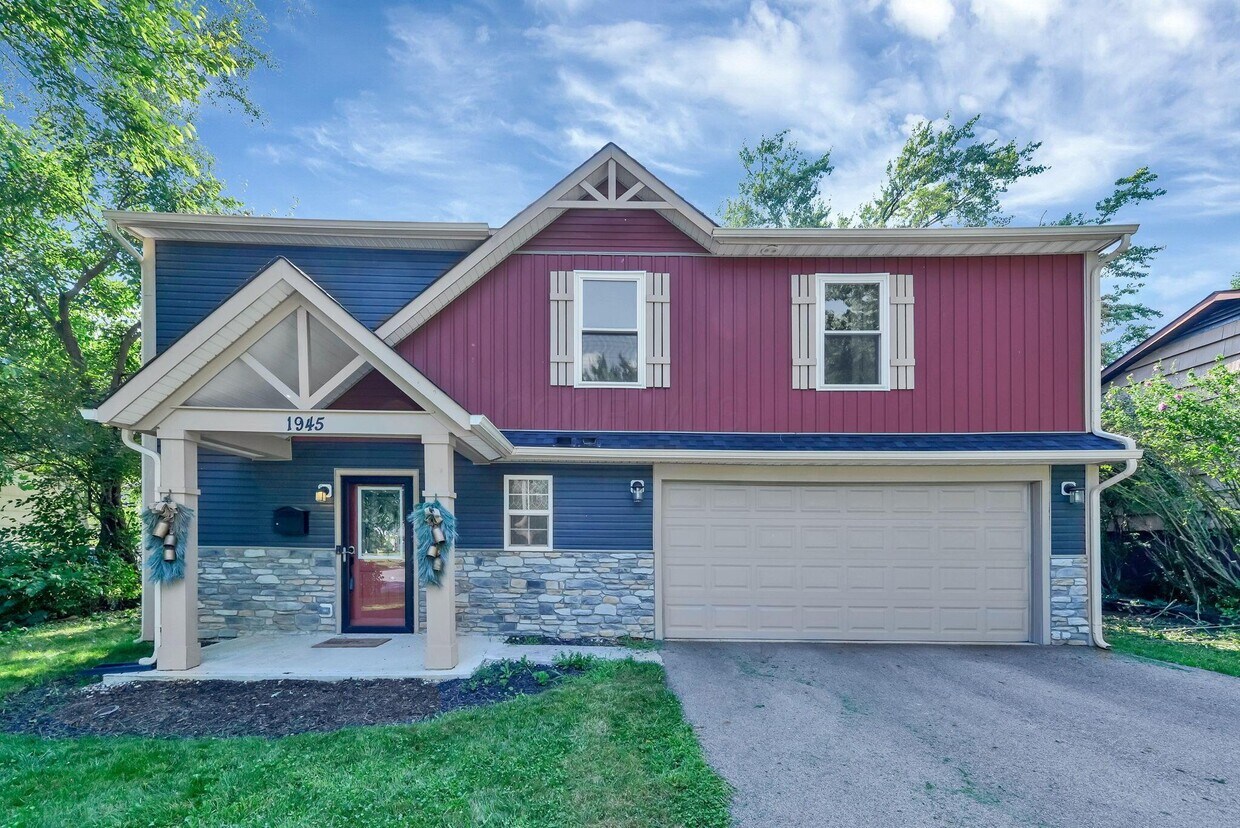 Foto principal - 1945 Woodcrest Rd