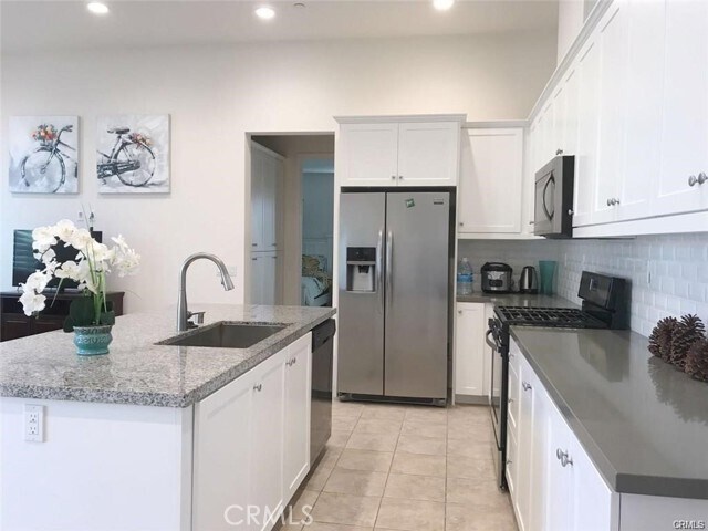 Building Photo - 76 Parkwood