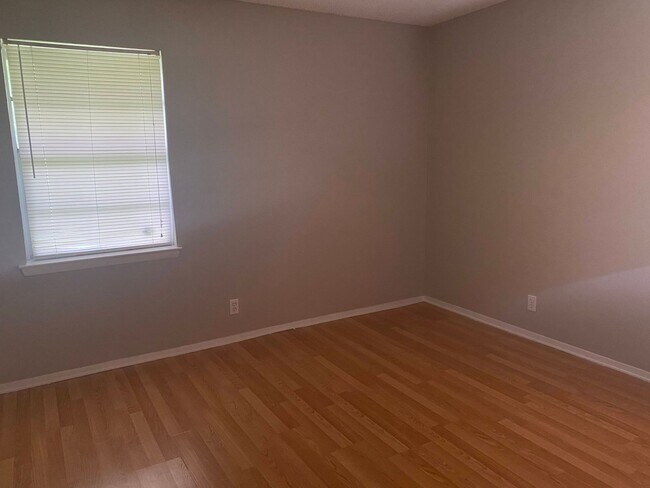 Foto del edificio - 3/2 off Loy Lake in Sherman!