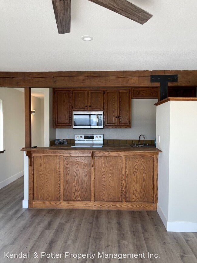 Foto del edificio - 2 br, 2 bath House - 22045 East Cliff Dr.