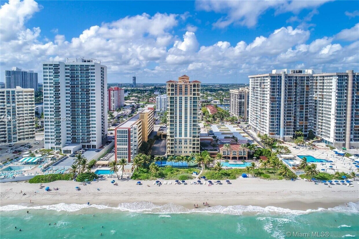 Primary Photo - 2080 S Ocean Dr