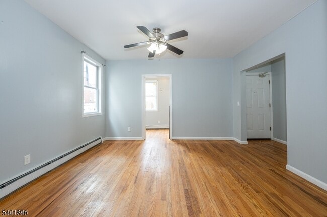 Building Photo - 65 Grove St