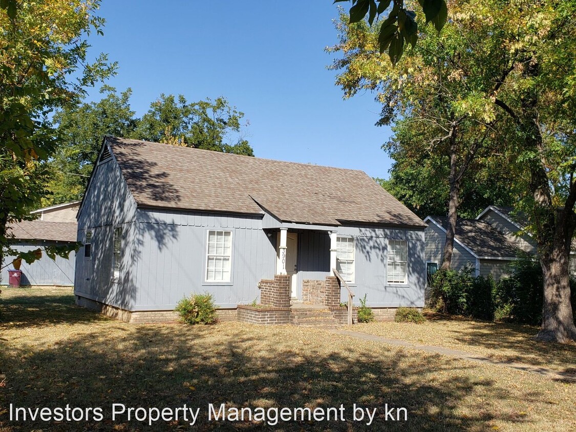 Primary Photo - 2 br, 1 bath House - 3901 Chaffee Drive