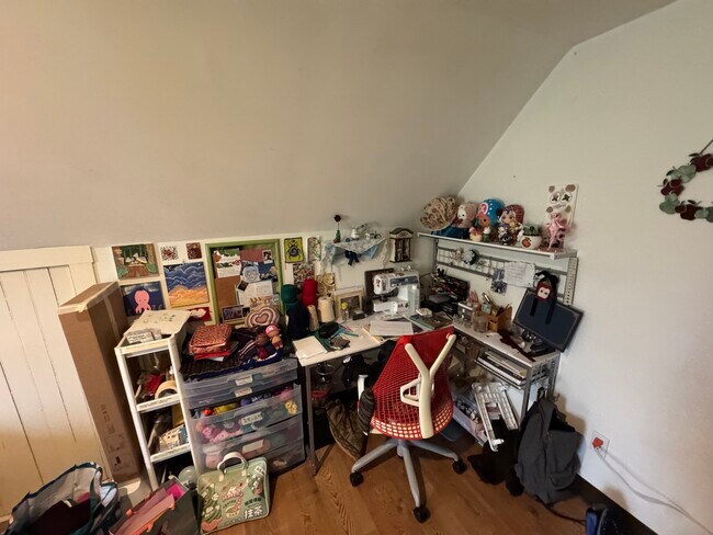 Building Photo - 7 Jay St