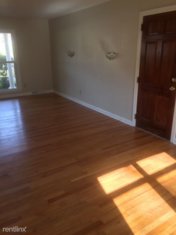 Foto del edificio - 3 br, 2 bath House - 205 West South 6th St
