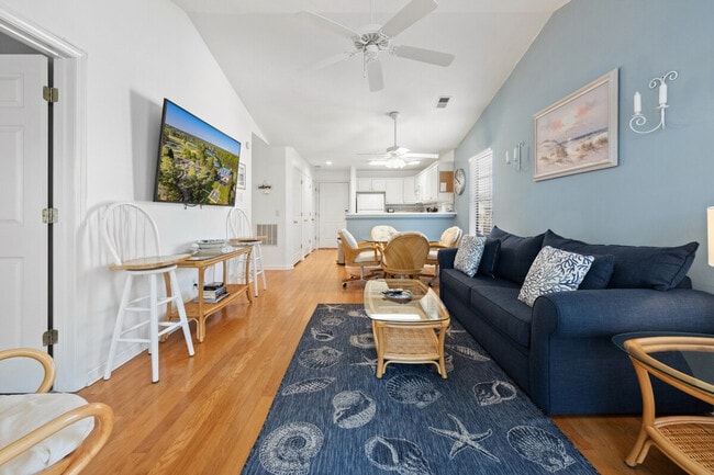 Building Photo - 598 Blue Stem Dr