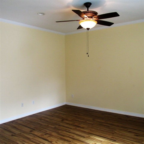 Building Photo - 111 Sunset Ln