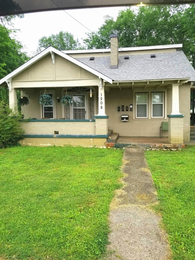 Building Photo - 1208 Frisco St