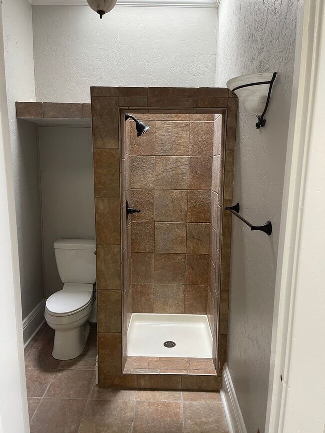 Building Photo - Rose Lofts